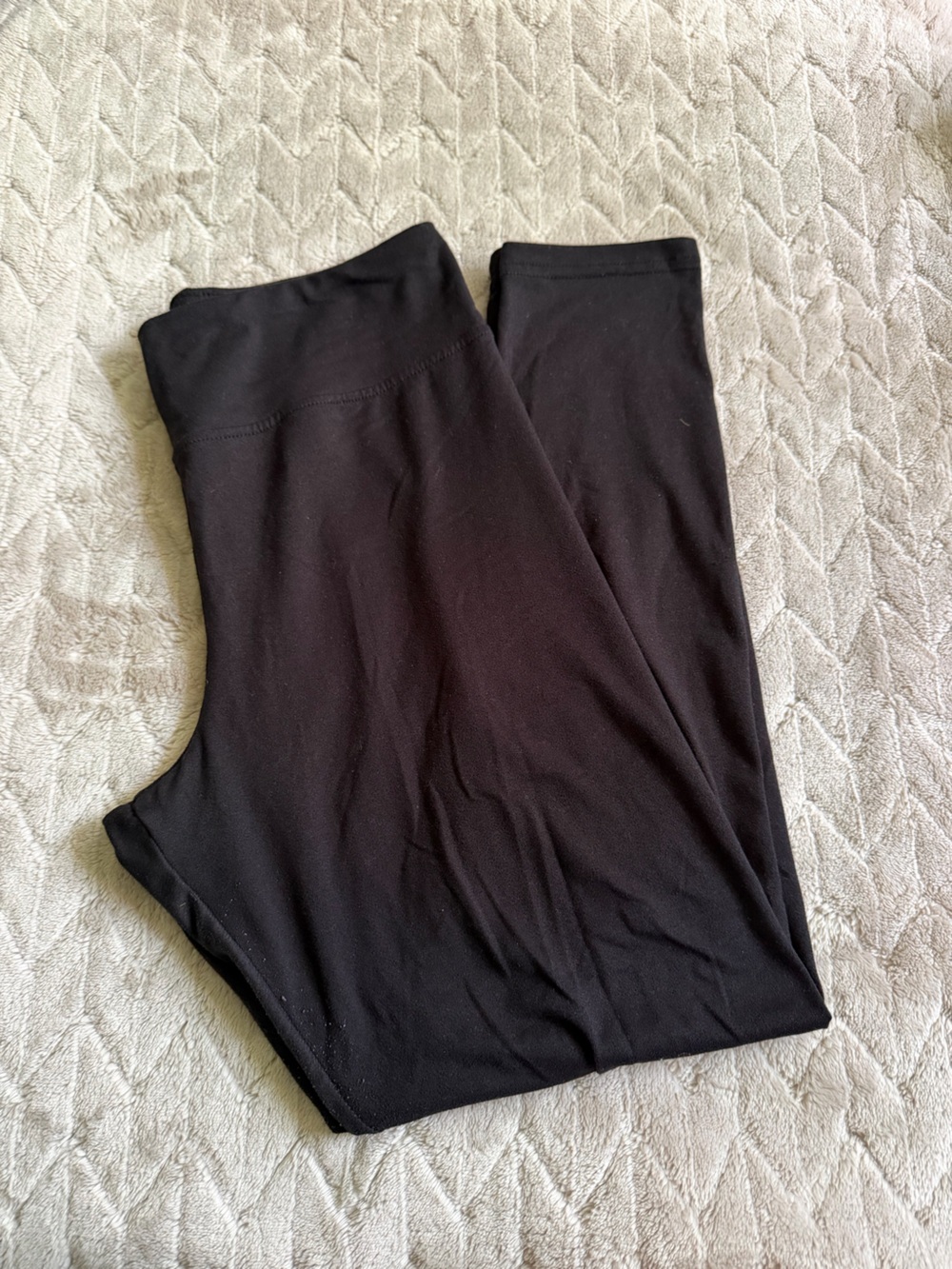 Black Women's Leggings - Classic Comfort
